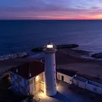 Apartman Seaside With Shared Pool *