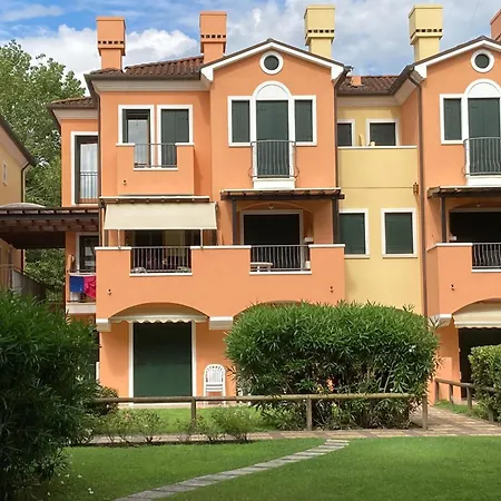 Apartment Seaside With Shared Pool Bibione